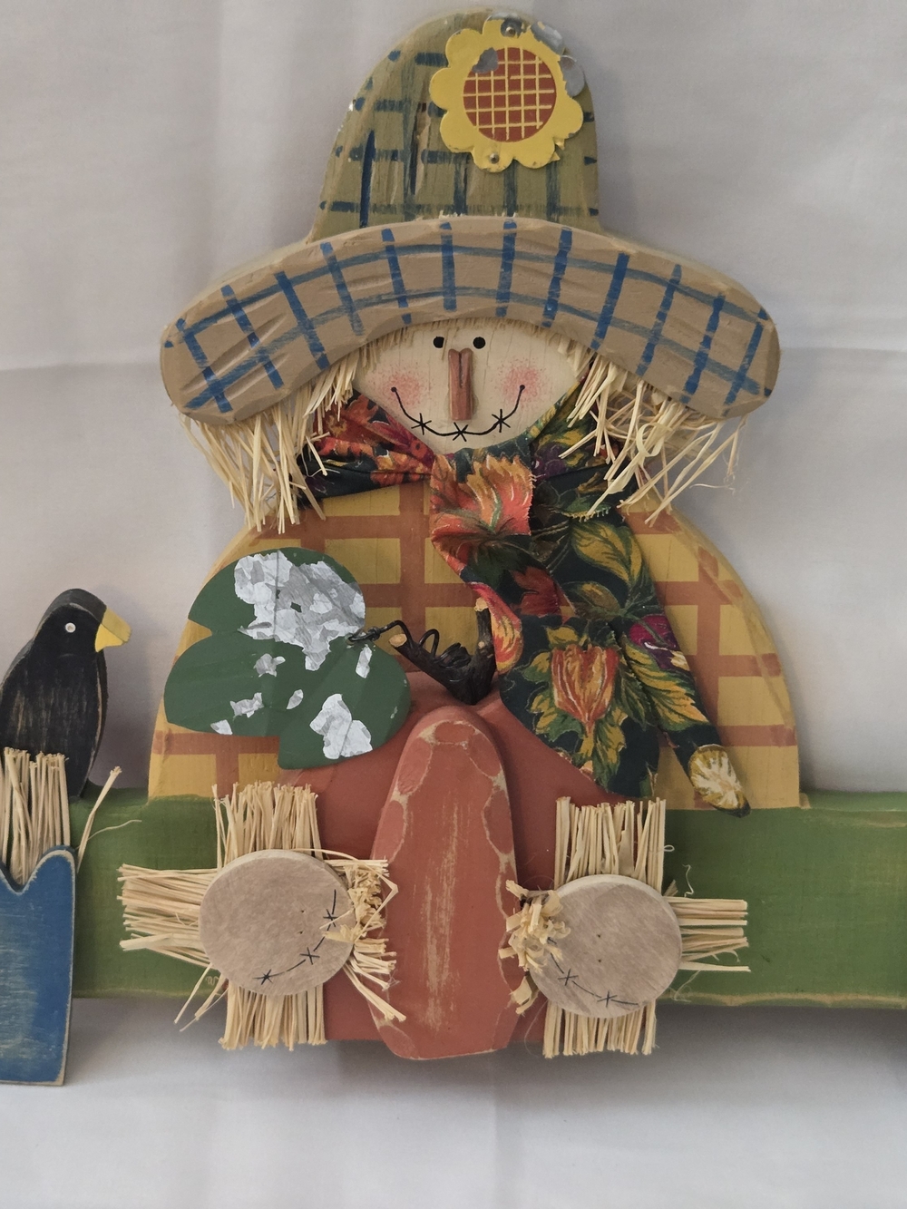 Vintage 2000 Autumn Accents 15" Sitting Scarecrow JoAnn Fall Harvest Decor